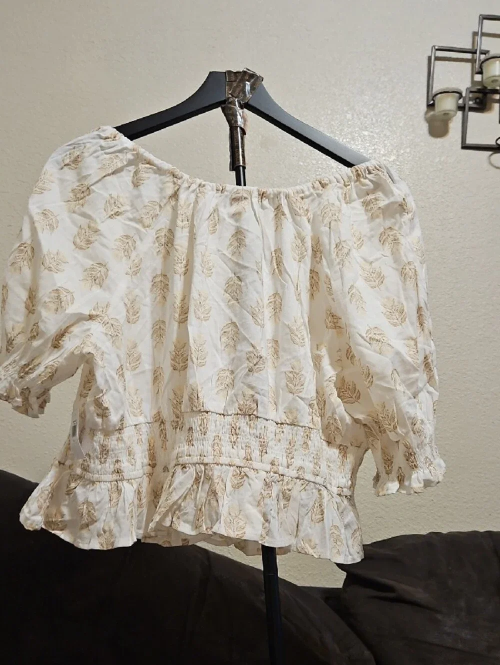 Old Navy Cream Peasant Blouse with Beige Leaf Print